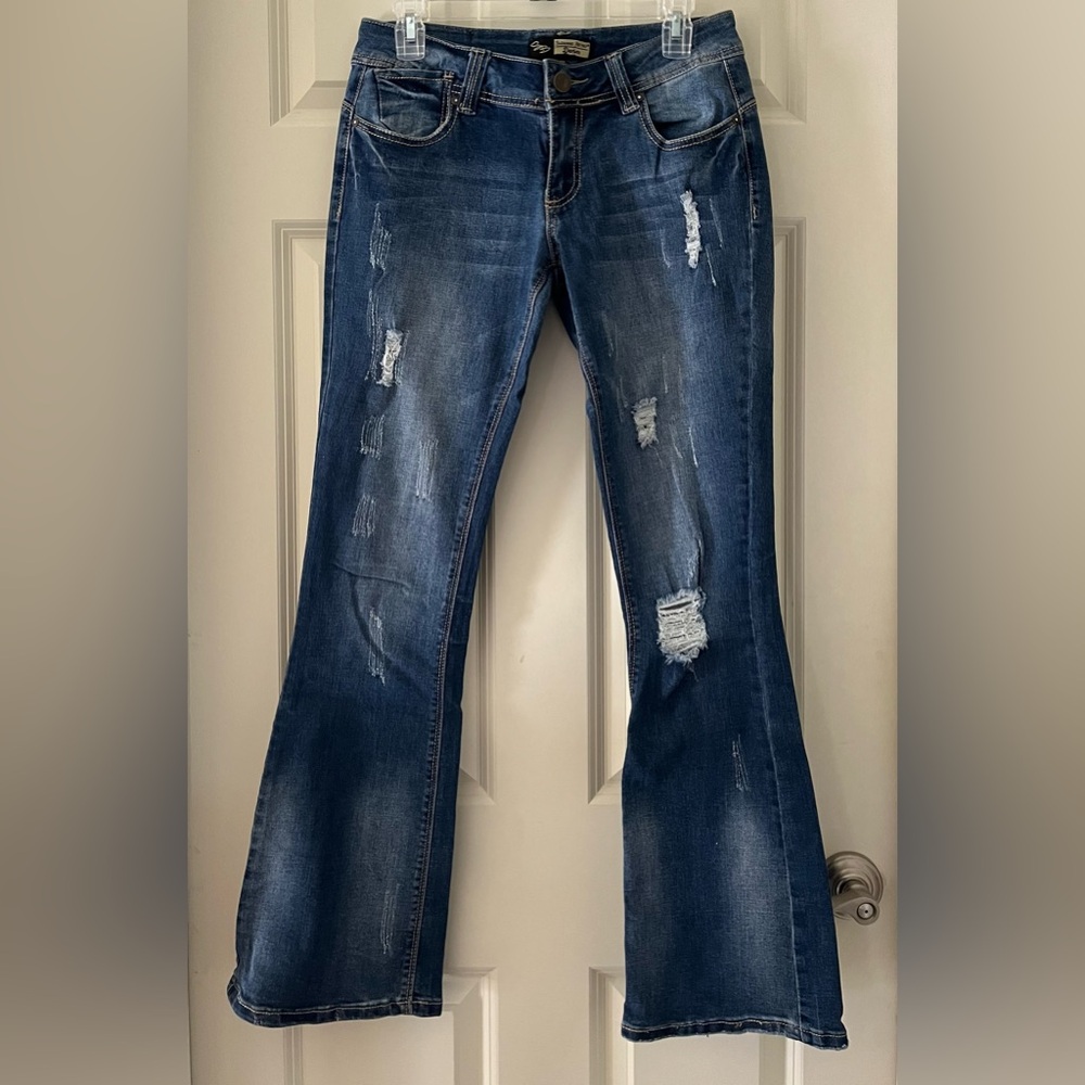 Women’s Suzanne Betro jeans, size 6